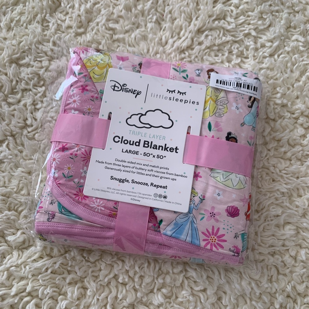 SOLD Little Sleepies Disney Princess Cloud Blanket - NIB